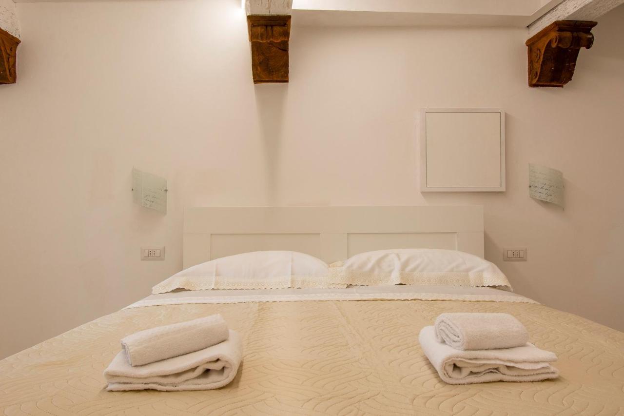 Casa Alice - Elegant In The Centre Of The City سيينا المظهر الخارجي الصورة