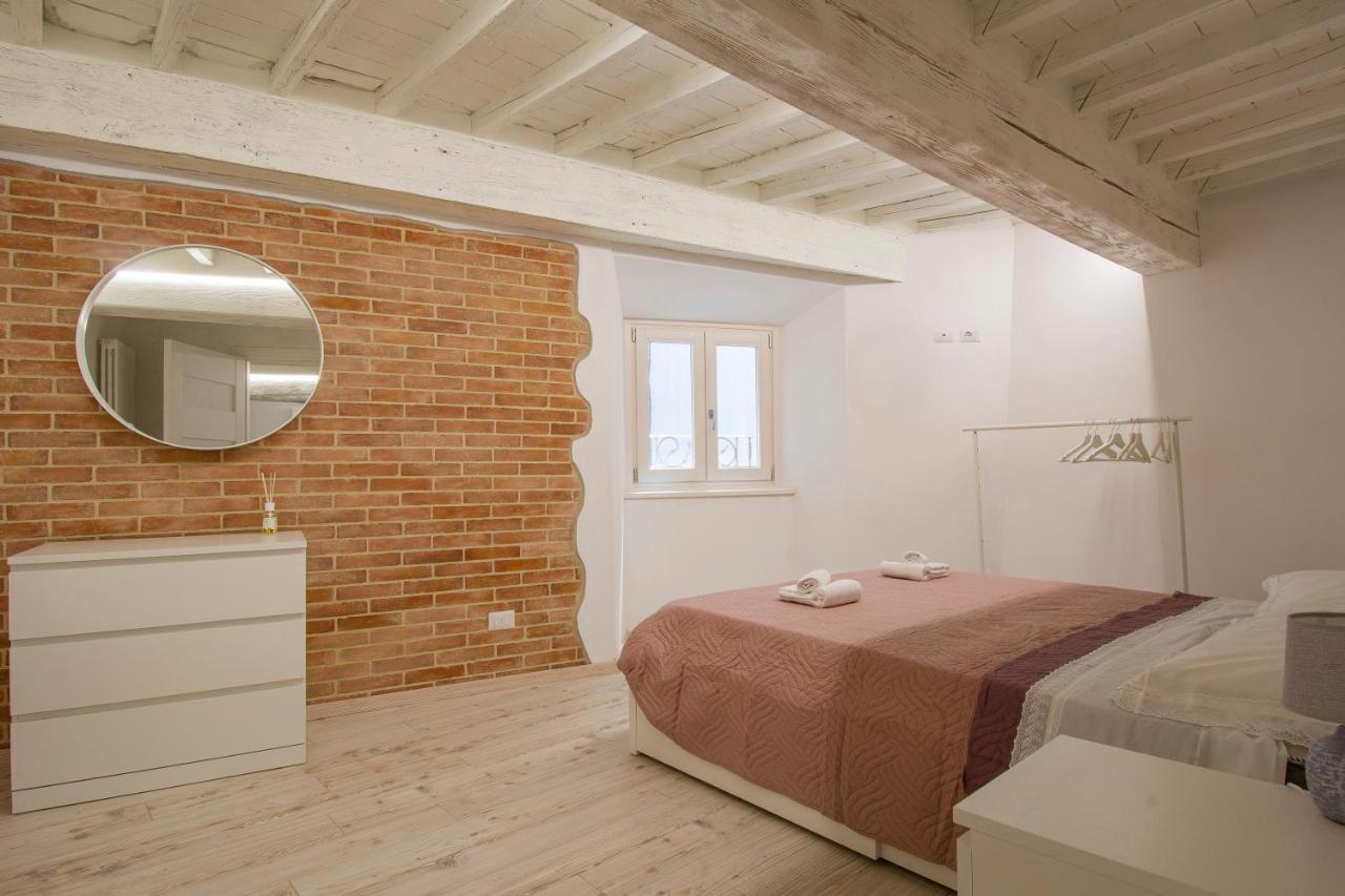 Casa Alice - Elegant In The Centre Of The City سيينا المظهر الخارجي الصورة